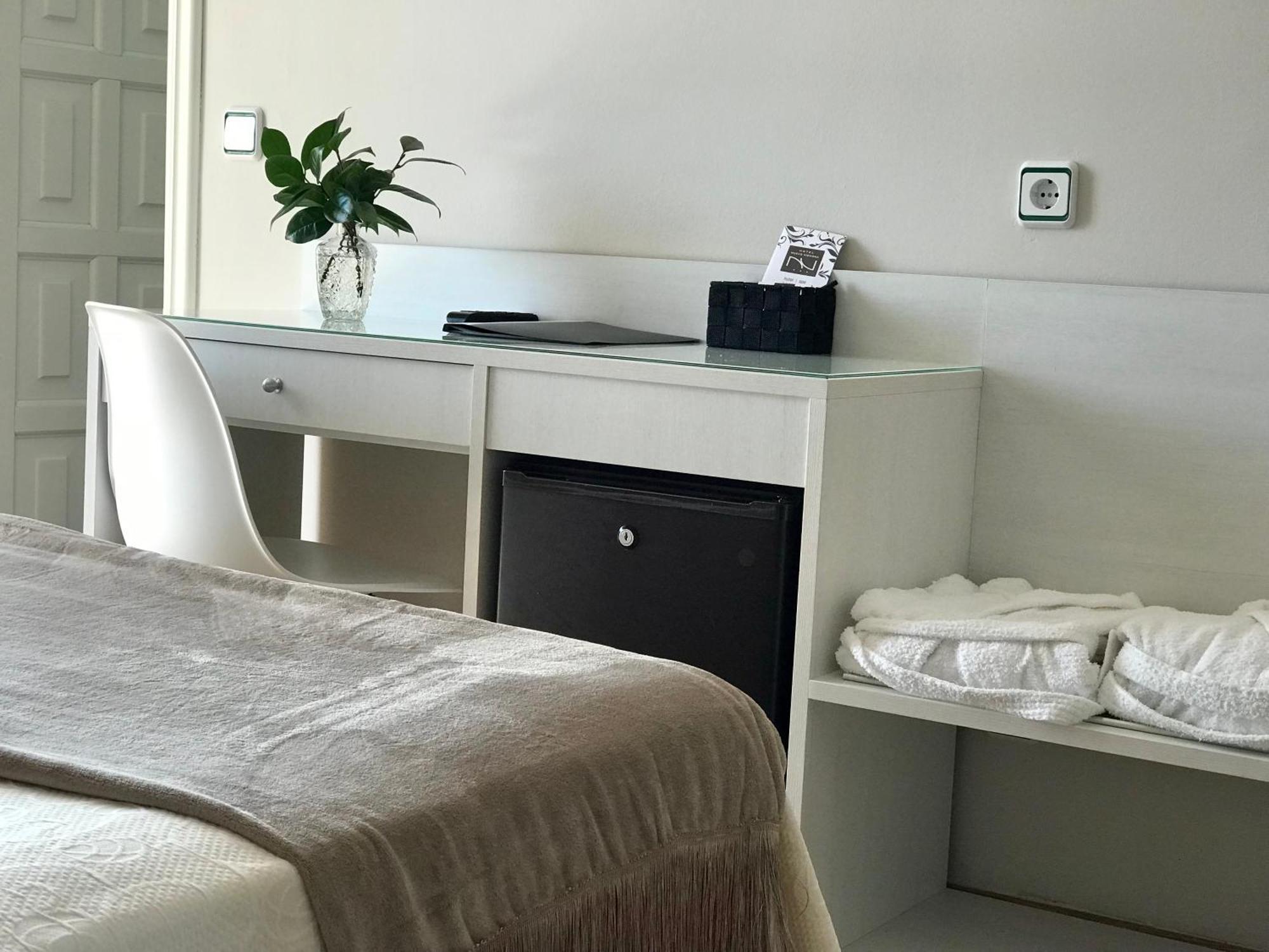 Hotel Nuevo Vichona Sanxenxo Zimmer foto